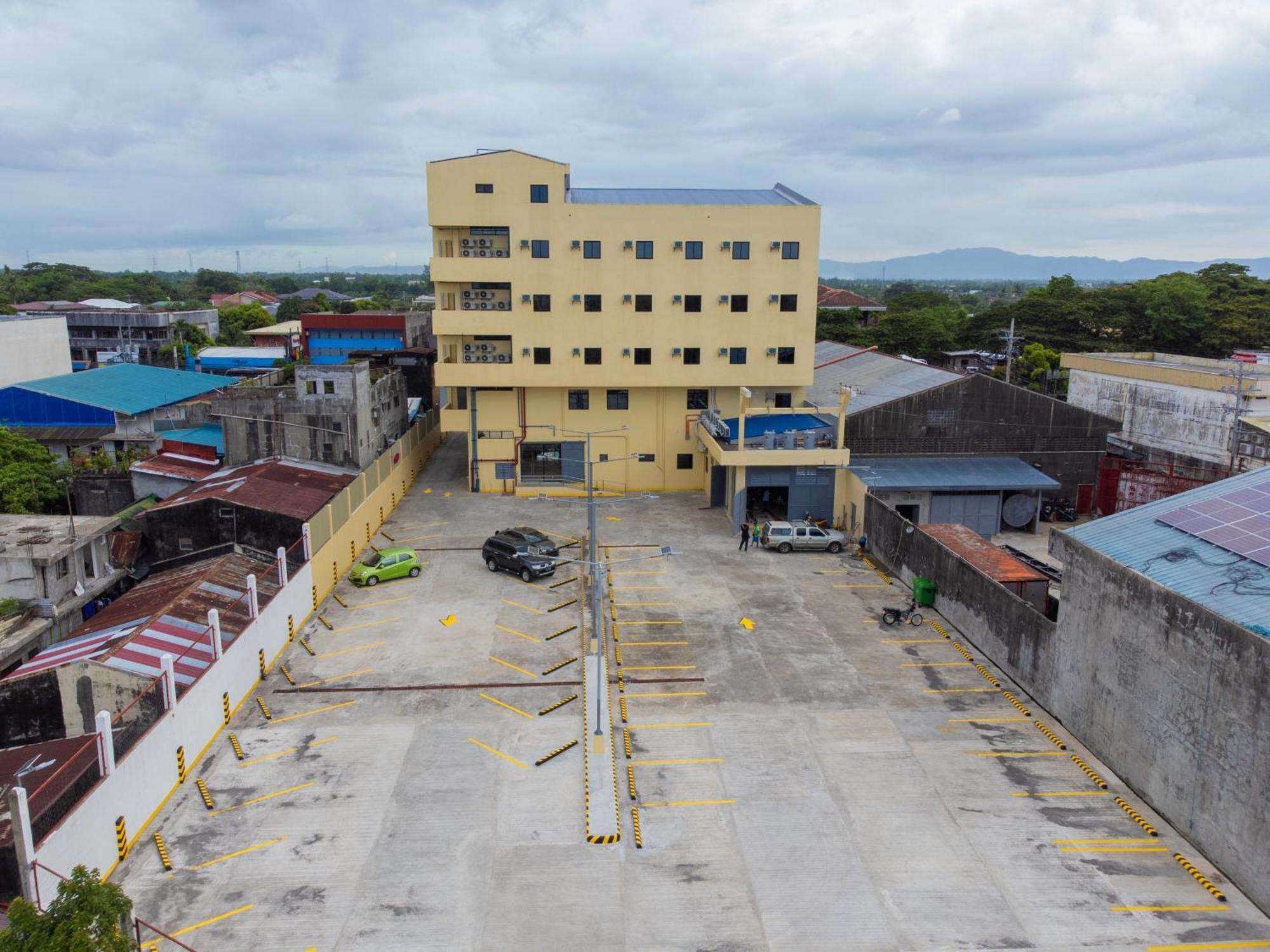 Sundaze Dormitel Hotel Naga  Luaran gambar